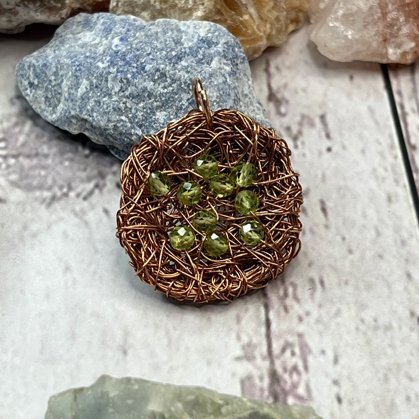 Peridot Bird's Nest