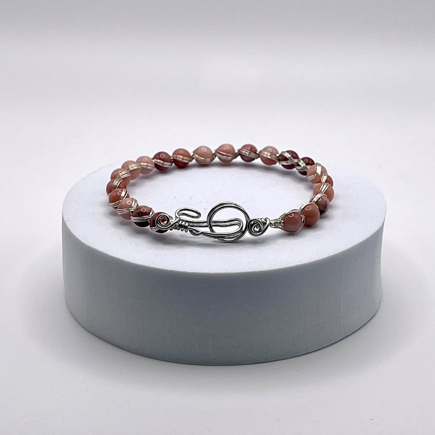 Aventurine Woven Bracelet with Circle and Hook Clasp in Pink