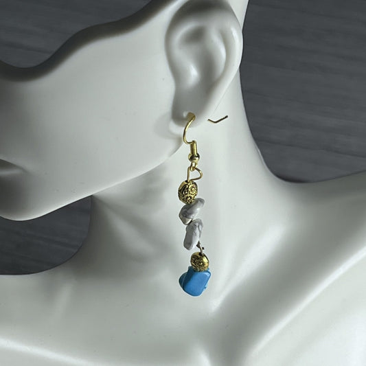 Howlite Blue and White Crystal Chip Earrings