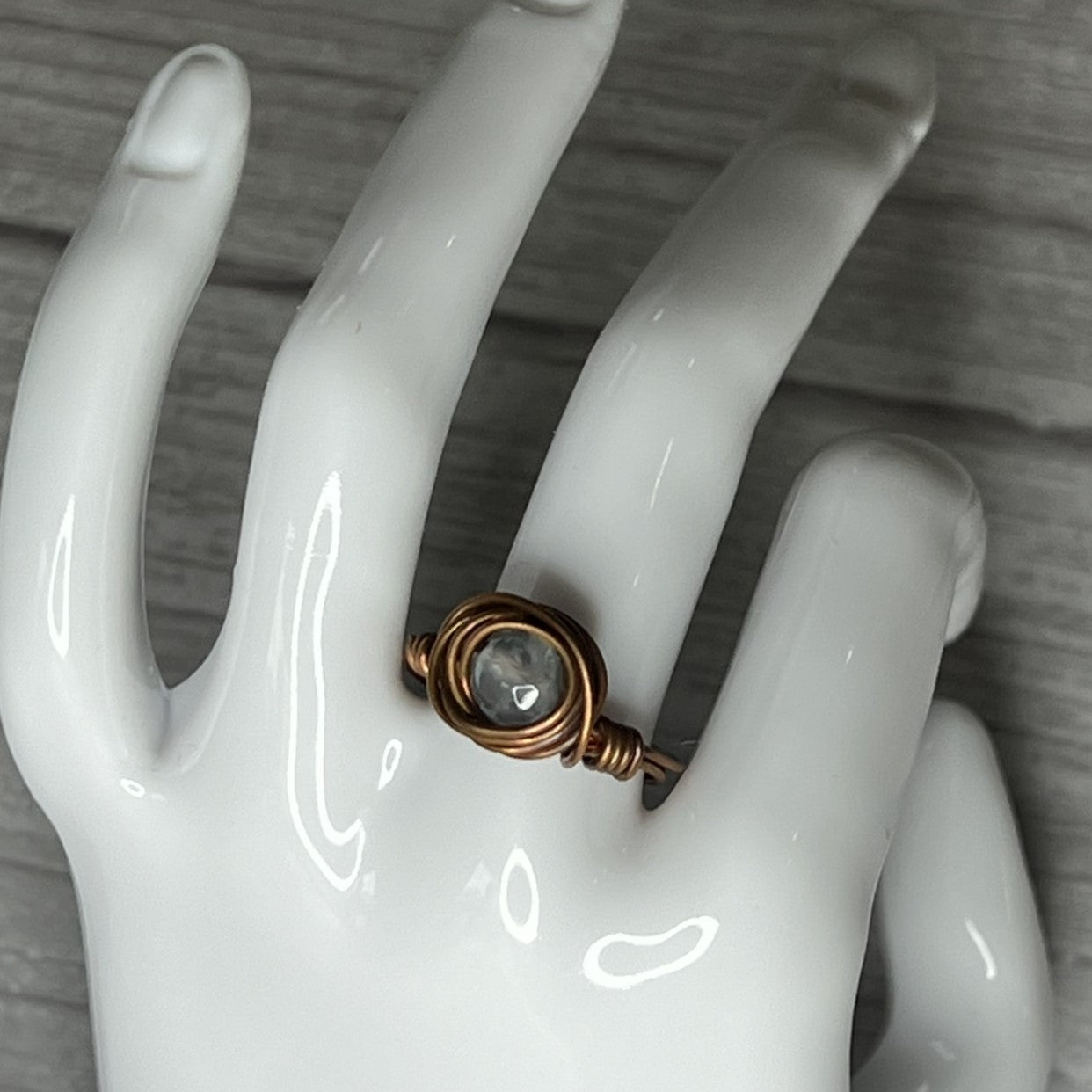 Agate Ring with Faceted Bead in Copper-Wrap Setting. Size 6