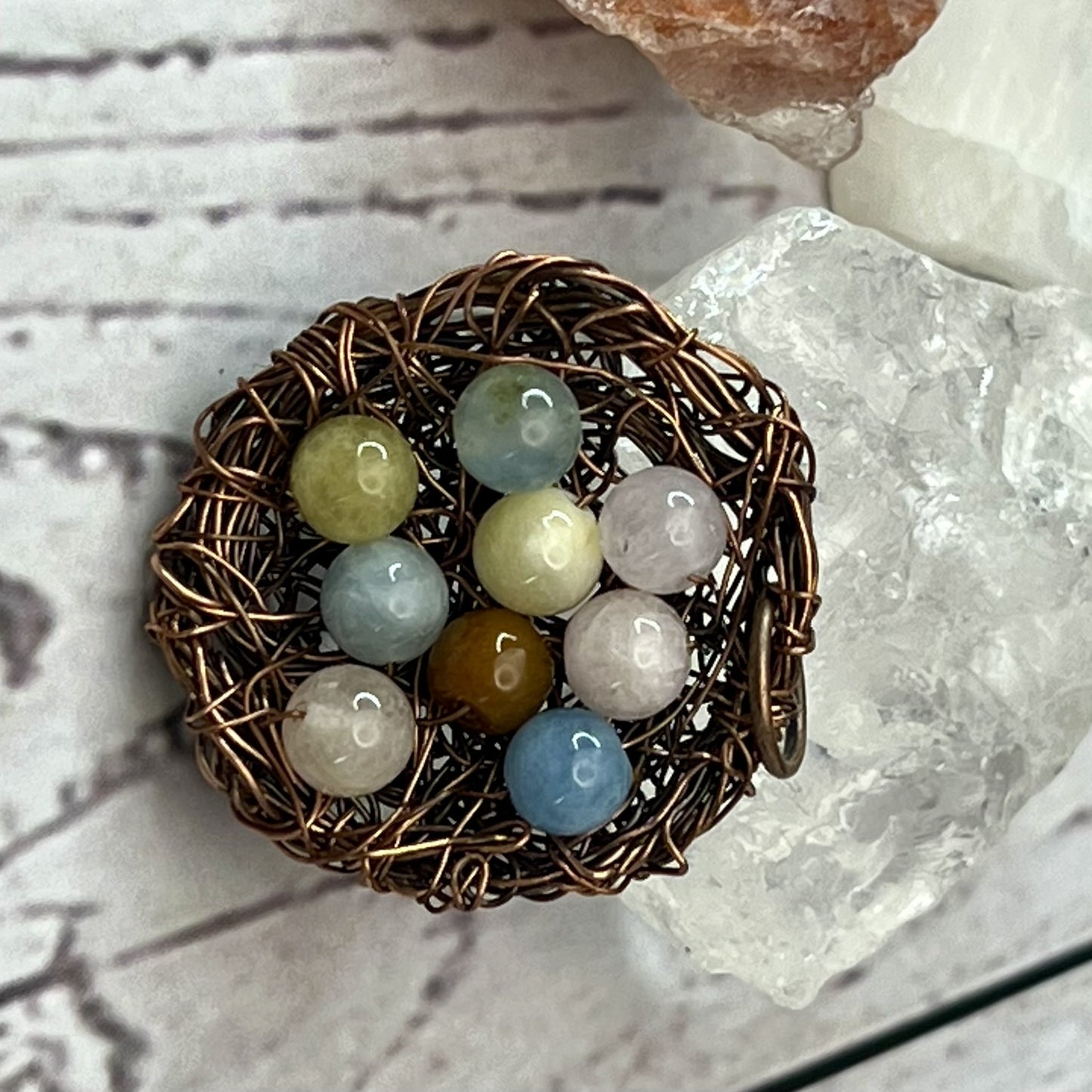 Multi-Color Beryl Bird's Nest