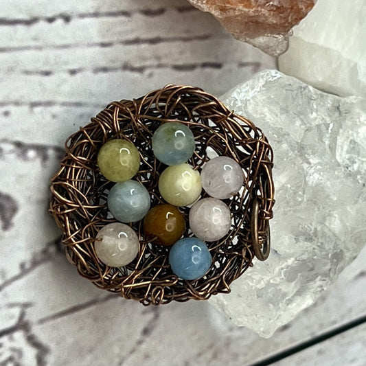 Multi-Color Beryl Bird's Nest