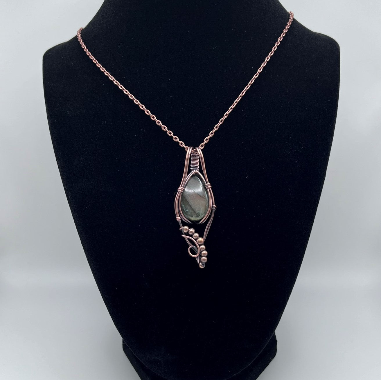 Labradorite Small Teardrop Copper Pendant with Copper Beads